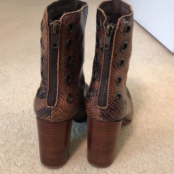 Snake Booties - Picture 4 of 6